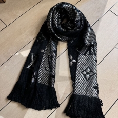 Louis Vuitton Scarf